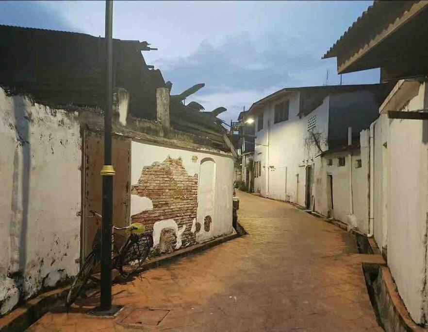 Lovely 1-Bedroom Condo With Facilities Malacca Buitenkant foto