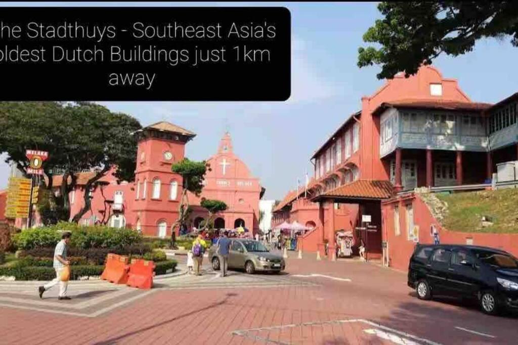 Lovely 1-Bedroom Condo With Facilities Malacca Buitenkant foto