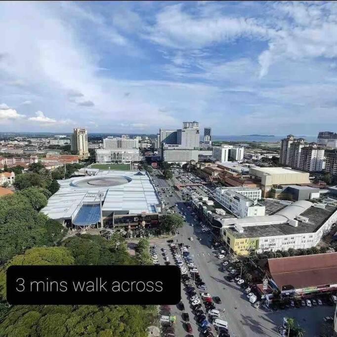 Lovely 1-Bedroom Condo With Facilities Malacca Buitenkant foto